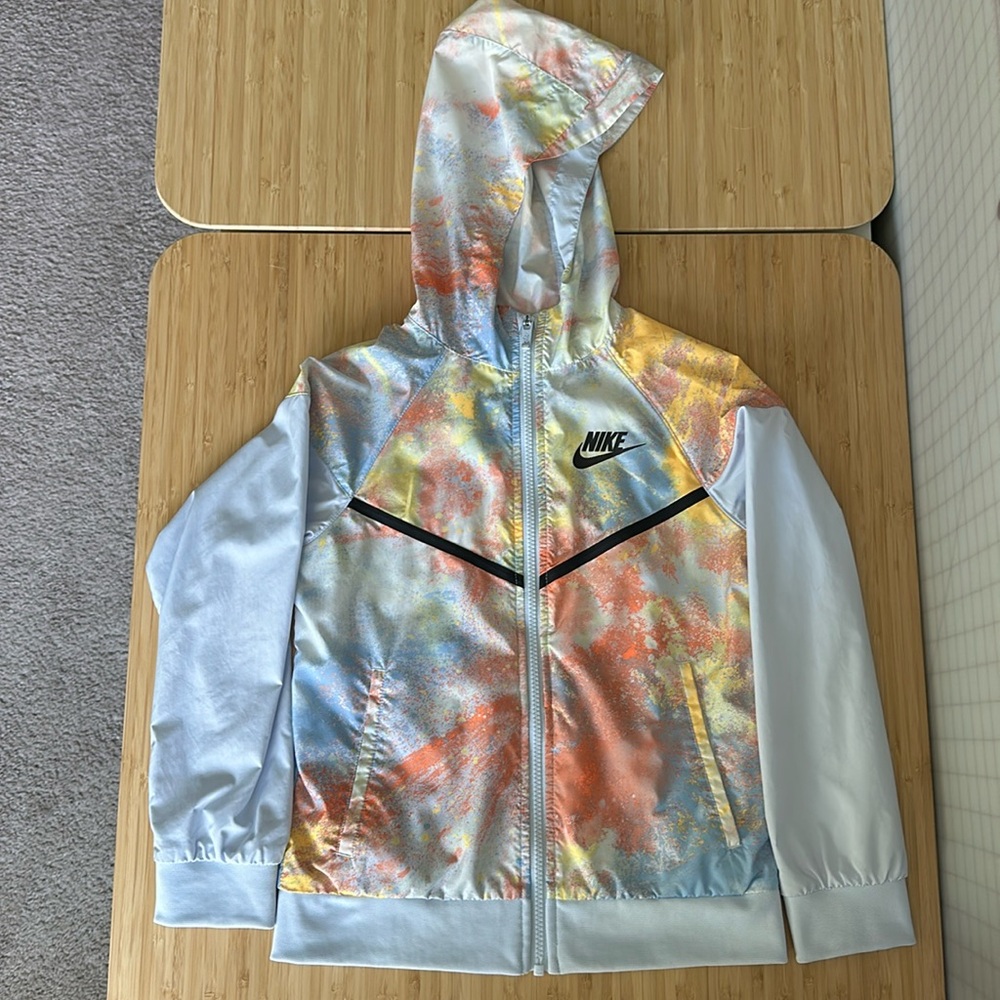 Kids/Boys EUC Nike Windbreaker size Small
